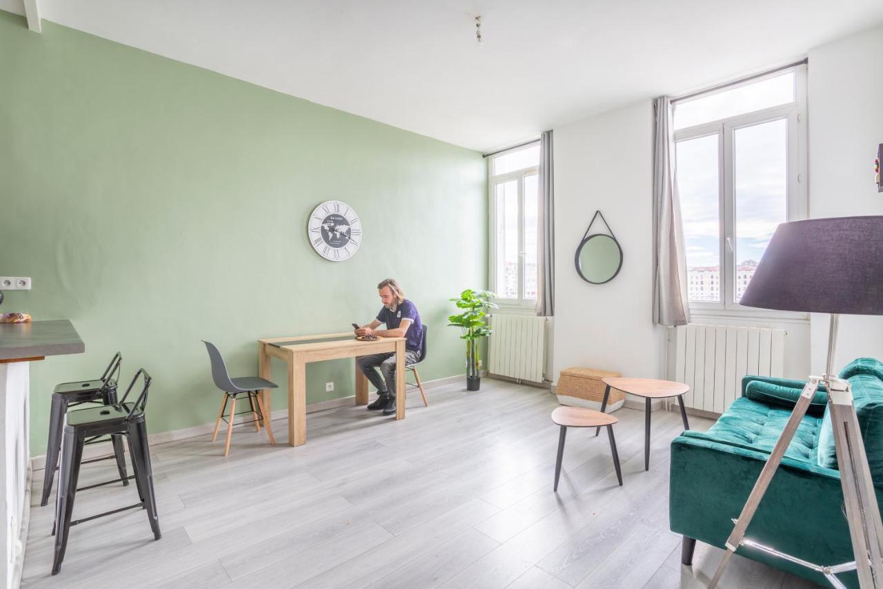 Hostel Ambassade Bretonne Vieux-Port 마르세유 외부 사진